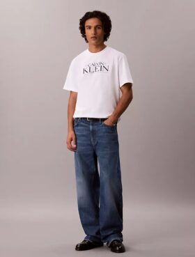 T-shirt dal taglio morbido con grafica del logo