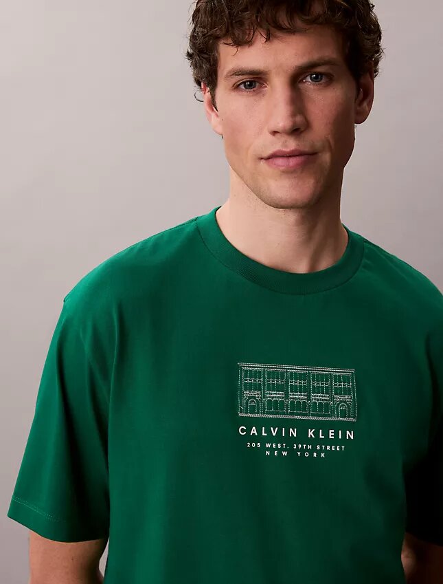 T-shirt dal taglio morbido con logo New York Office T-shirt dal taglio morbido con logo New York Office