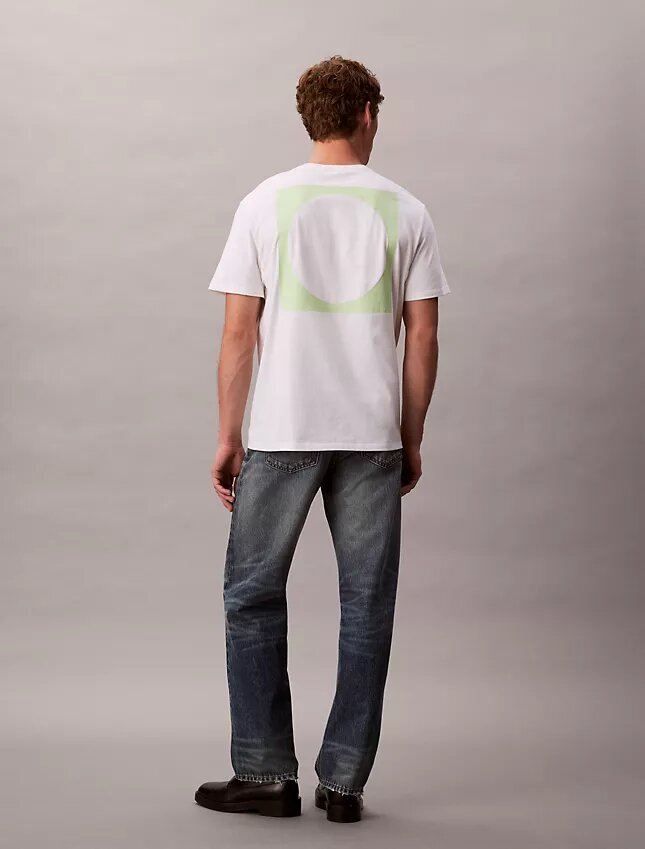 T-shirt dalla linea morbida con grafica circolare T-shirt dalla linea morbida con grafica circolare