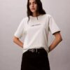 T-shirt girocollo dal taglio ampio con logo standard T-shirt girocollo dal taglio ampio con logo standard
