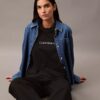 T-shirt girocollo dal taglio ampio con logo standard T-shirt girocollo dal taglio ampio con logo standard
