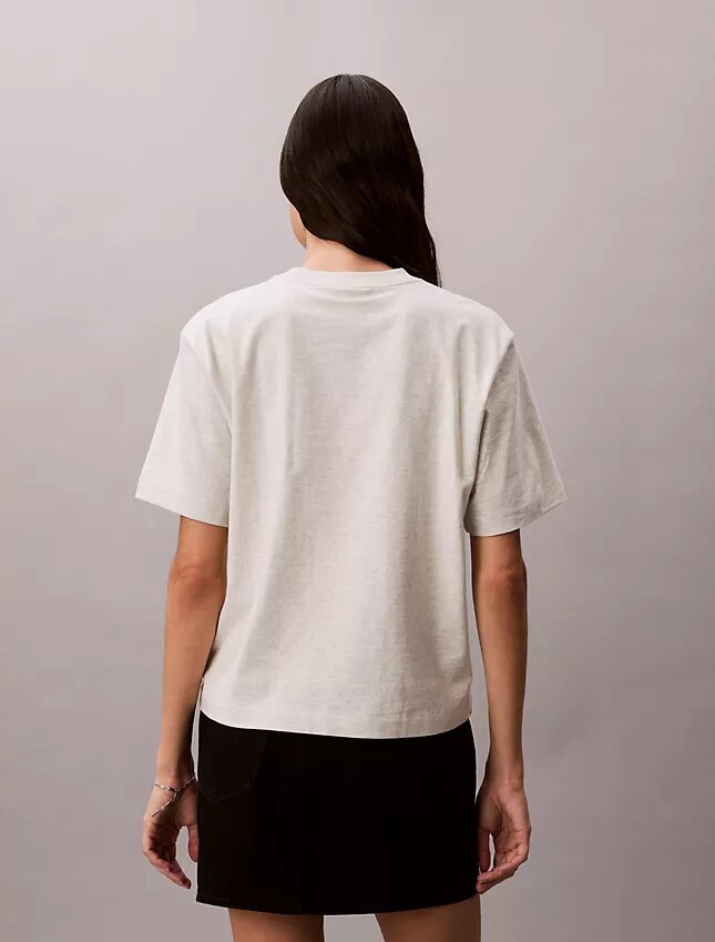 T-shirt girocollo dal taglio ampio con logo standard T-shirt girocollo dal taglio ampio con logo standard
