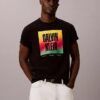 T-shirt semplice con logo Pride T-shirt semplice con logo Pride