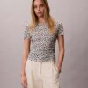 T-shirt slim con arricciature T-shirt slim con arricciature