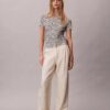 T-shirt slim con arricciature T-shirt slim con arricciature