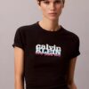 T-shirt slim con logo grafico a contrasto T-shirt slim con logo grafico a contrasto