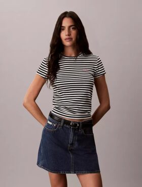 T-shirt slim con logo grafico e bordi a costine