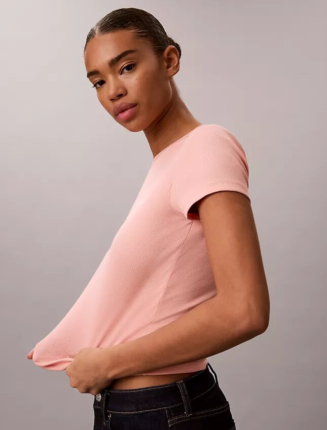 T-shirt slim con logo grafico e bordi a costine T-shirt slim con logo grafico e bordi a costine