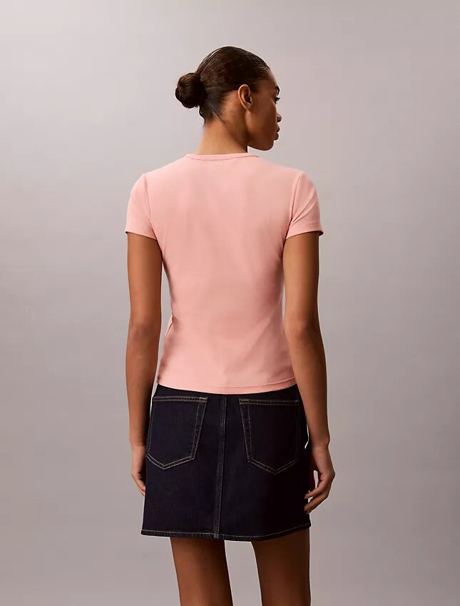 T-shirt slim con logo grafico e bordi a costine T-shirt slim con logo grafico e bordi a costine