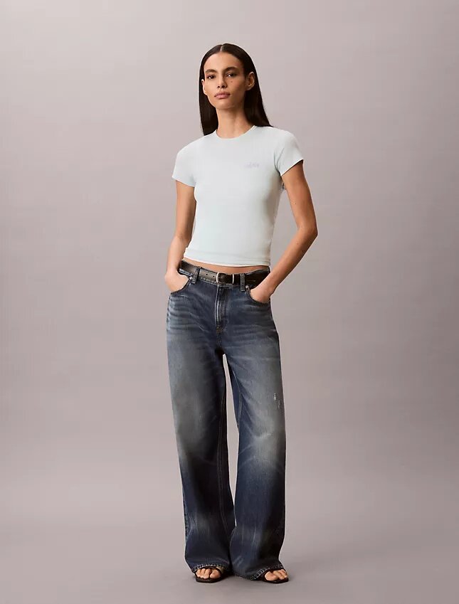 T-shirt slim con logo grafico e bordi a costine T-shirt slim con logo grafico e bordi a costine