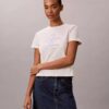 T-shirt slim con logo in rilievo T-shirt slim con logo in rilievo