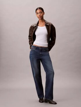 T-shirt slim in Modal elasticizzato a costine