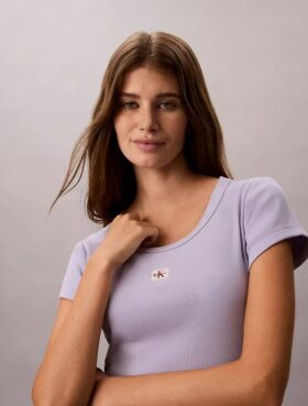 T-shirt slim in tessuto Monologo