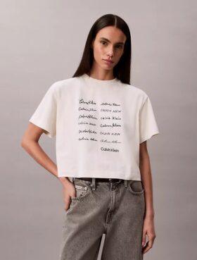 T-shirt squadrata con grafica del logo