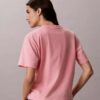T-shirt squadrata con grafica del logo ad arco T-shirt squadrata con grafica del logo ad arco