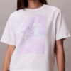 T-shirt squadrata con grafica del logo in stile script sbiadito T-shirt squadrata con grafica del logo in stile script sbiadito