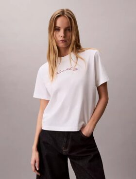 T-shirt squadrata con logo in stile calligrafico