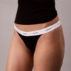 Thong a costine in cotone elasticizzato Thong a costine in cotone elasticizzato
