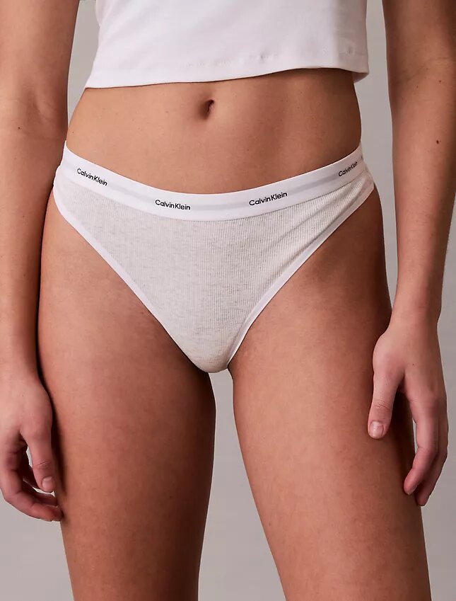 Thong in cotone elasticizzato a costine Thong in cotone elasticizzato a costine