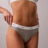 Thong in cotone elasticizzato a costine Thong in cotone elasticizzato a costine