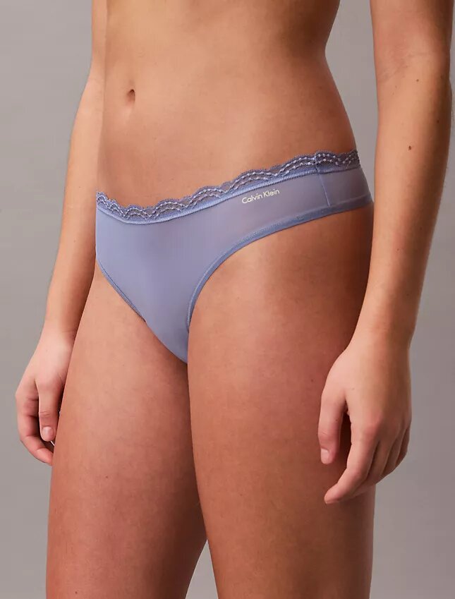 Thong in microfibra elasticizzata con pizzo, confezione da 3 Thong in microfibra elasticizzata con pizzo, confezione da 3