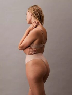 Thong modellante Second Skin