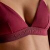 Top bikini a triangolo in tinta Top bikini a triangolo in tinta