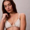Top bikini a triangolo in tinta unita Top bikini a triangolo in tinta unita