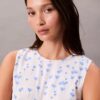 Top senza maniche in chiffon stampato