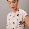 Top smockato con stampa floreale Top smockato con stampa floreale