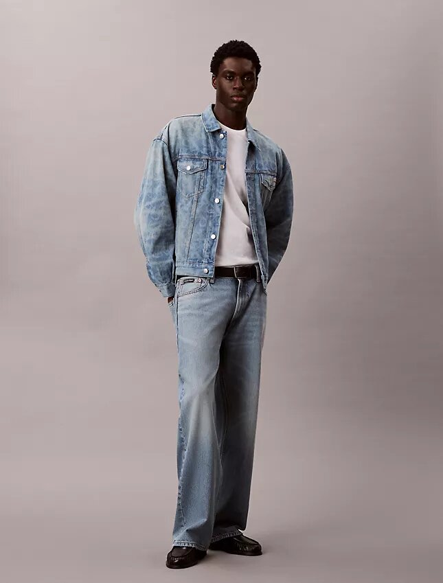 Trucker Jacket in Denim anni ’90 con Monogram su tutta la superficie Trucker Jacket in Denim anni ’90 con Monogram su tutta la superficie