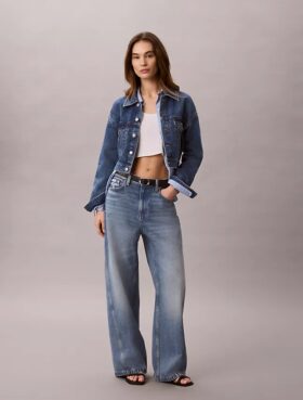 Trucker Jacket in denim corta