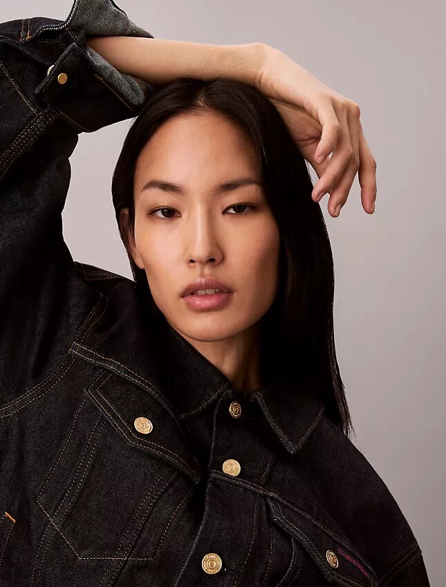 Trucker Jacket in Denim per il Capodanno lunare Trucker Jacket in Denim per il Capodanno lunare