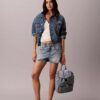Zainetto con patta in Denim con logo