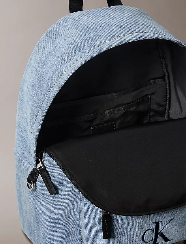 Zaino in Denim con logo Monogram Zaino in Denim con logo Monogram