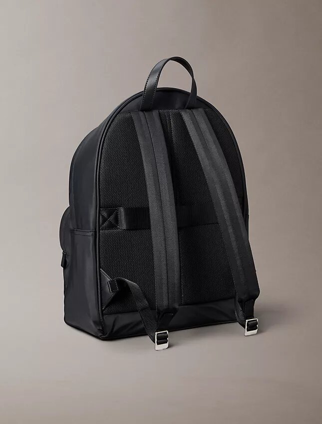 Zaino in nylon opaco Zaino in nylon opaco